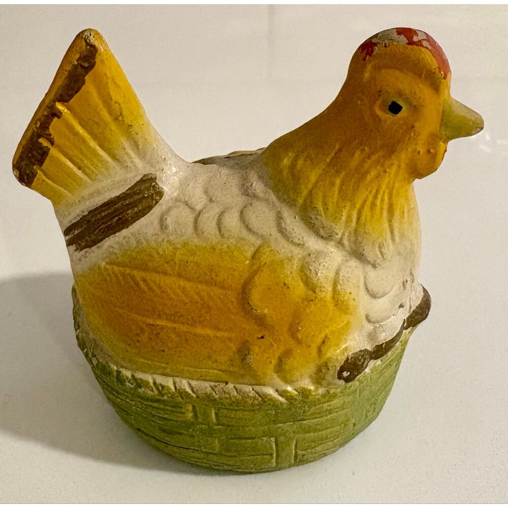 Vintage Chalkware (?) Hen on Nest Piggy Bank